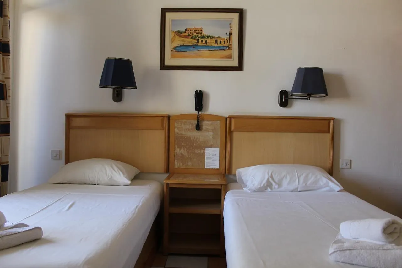 The St. George'S Park Hotel Сент Джулианс 3*,  Мальта