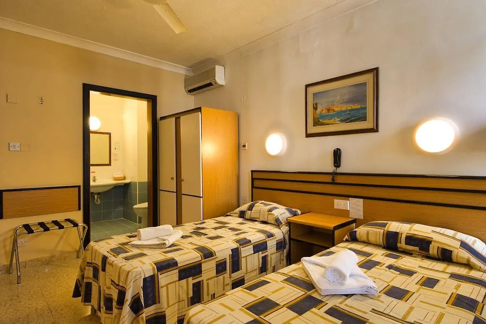The St. George'S Park Hotel San Ġiljan Malta