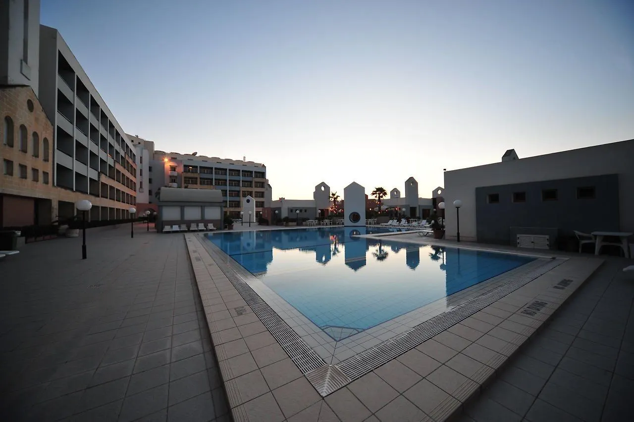 ***  The St. George'S Park Hotel San Ġiljan Malta